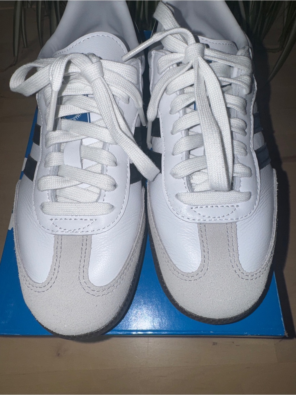adidas Samba’s Women - Picture 4 of 8